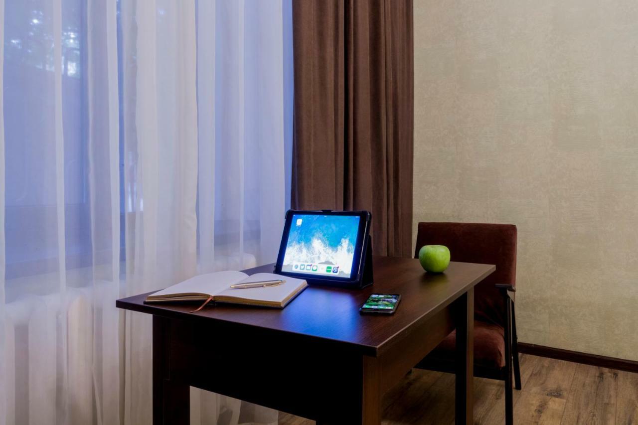 Apartment Vechnye Tsennosti Odessa Dış mekan fotoğraf